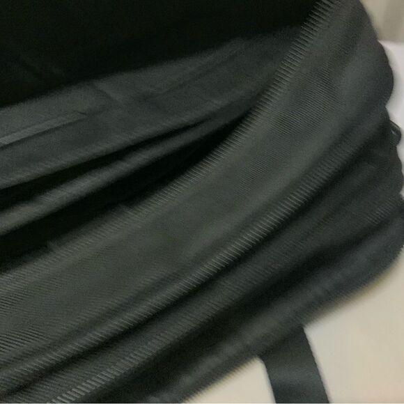 TUMI Black  alpha Ballistic expandable Laptop Business Briefcase - Picture 13 of 14